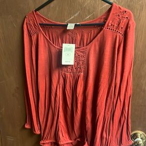 Brand new with tags Lucky Brand women’s size medium pheasant top
